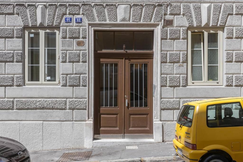 Foscolo 46 - Elegant Family Apartment Triest Exterior foto